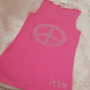 Pink tank top